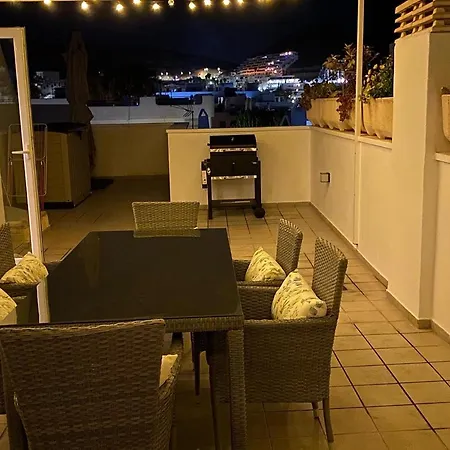 Atico 8 * Carboneras
